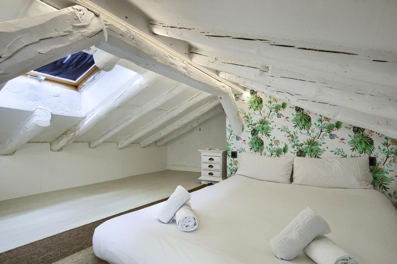 Charming Sol Attic Apartment มาดริด ภายนอก รูปภาพ