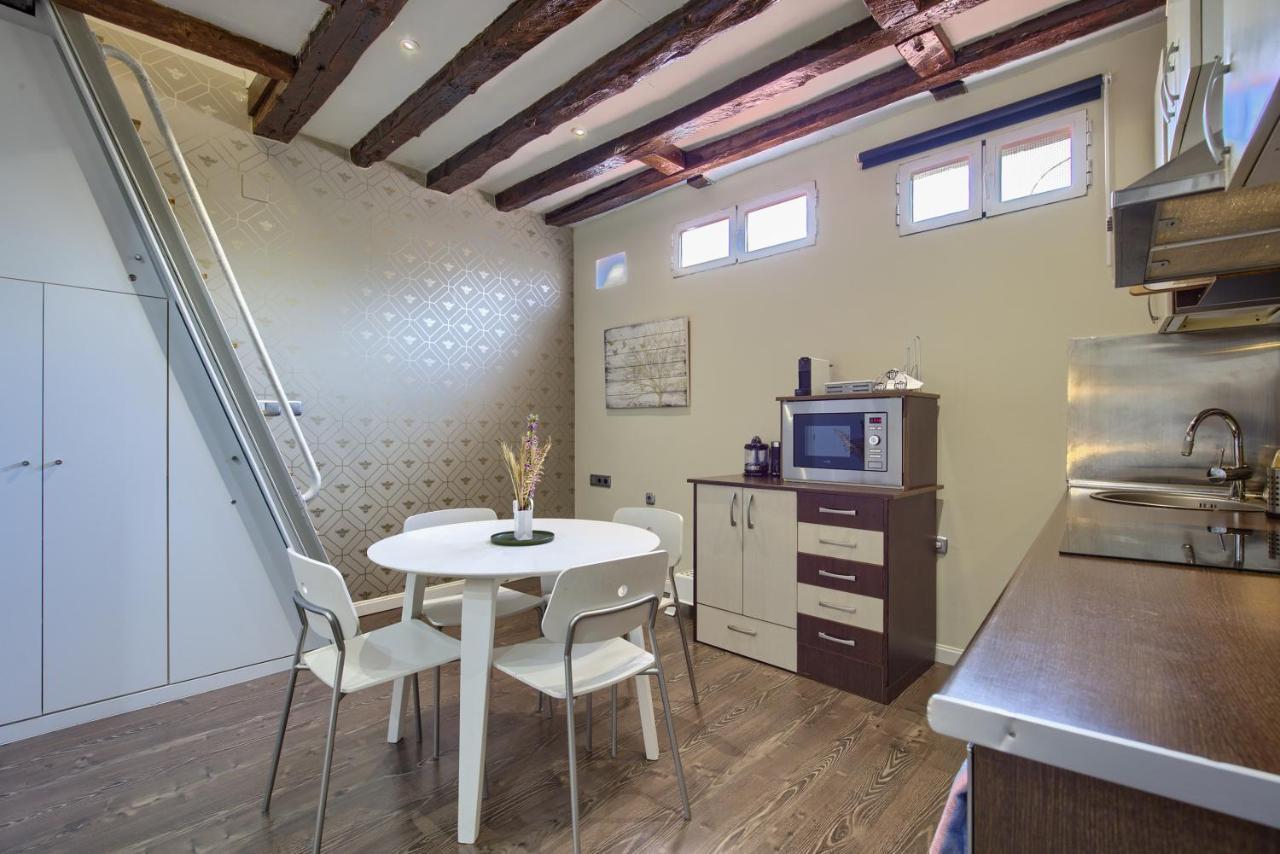 Charming Sol Attic Apartment มาดริด ภายนอก รูปภาพ